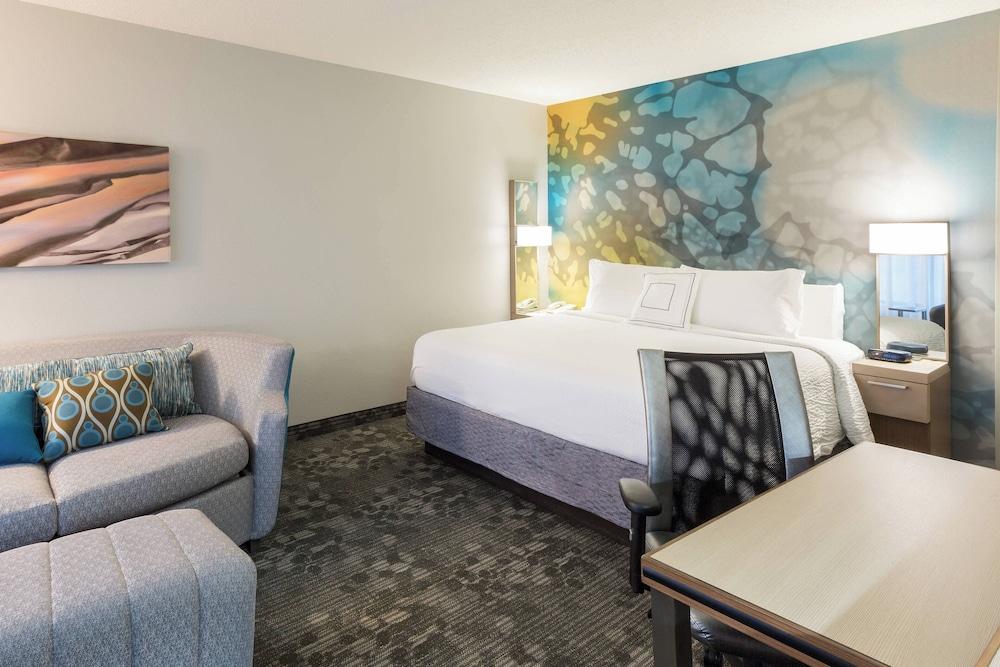 Courtyard by Marriott Dallas Mesquite photo 8