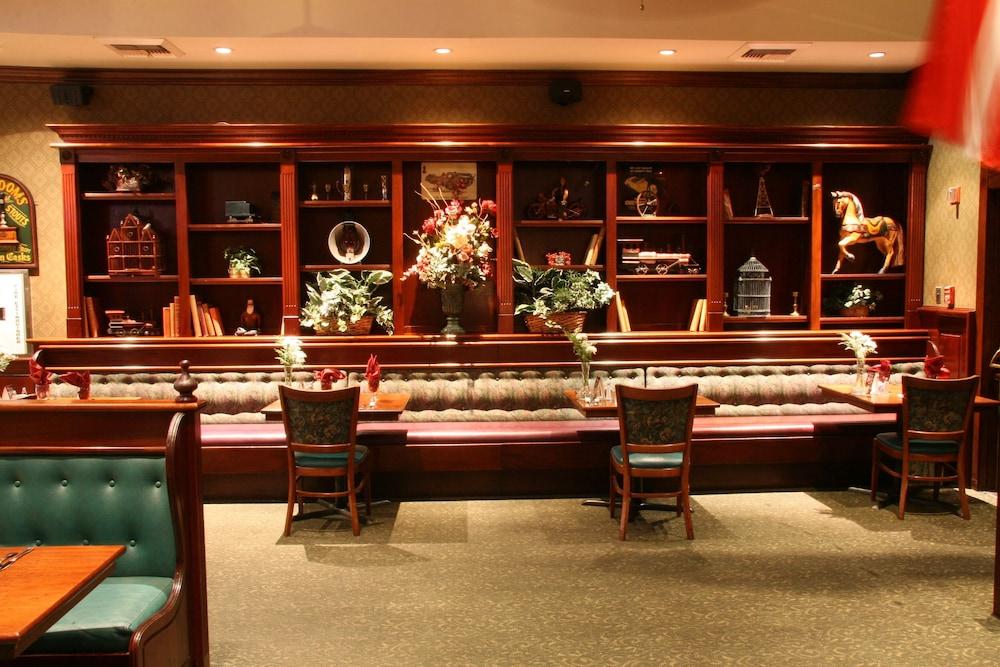 Holiday Inn Selma - Swancourt by IHG photo 35