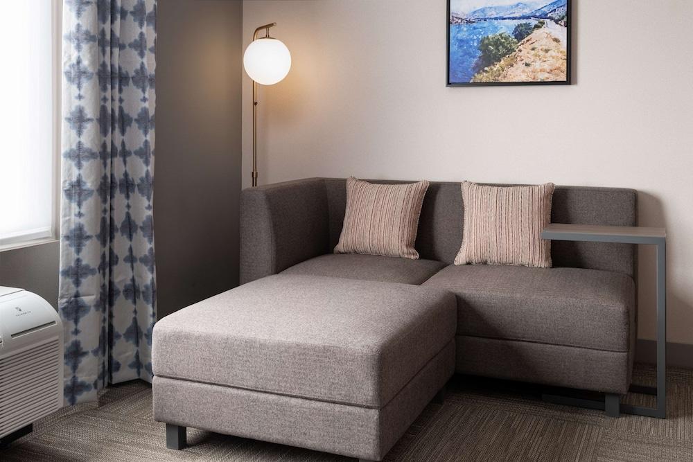 Hilton Garden Inn Visalia, Ca photo 16