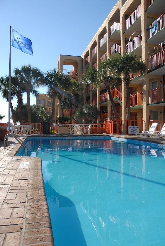 Sea Mist Oceanfront Resort photo 47