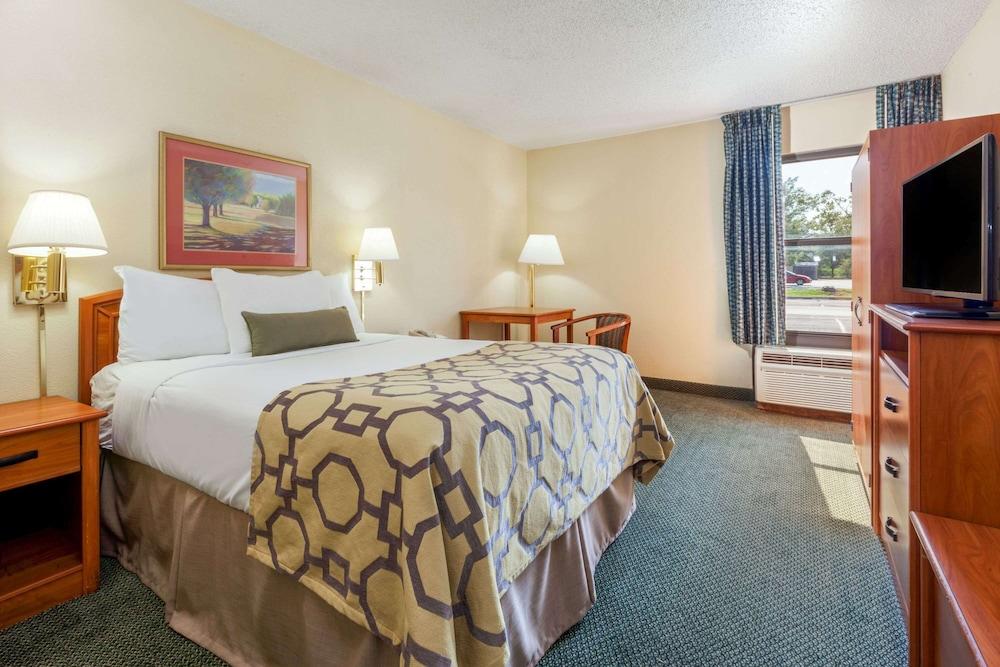 Baymont by Wyndham Amarillo East photo 3