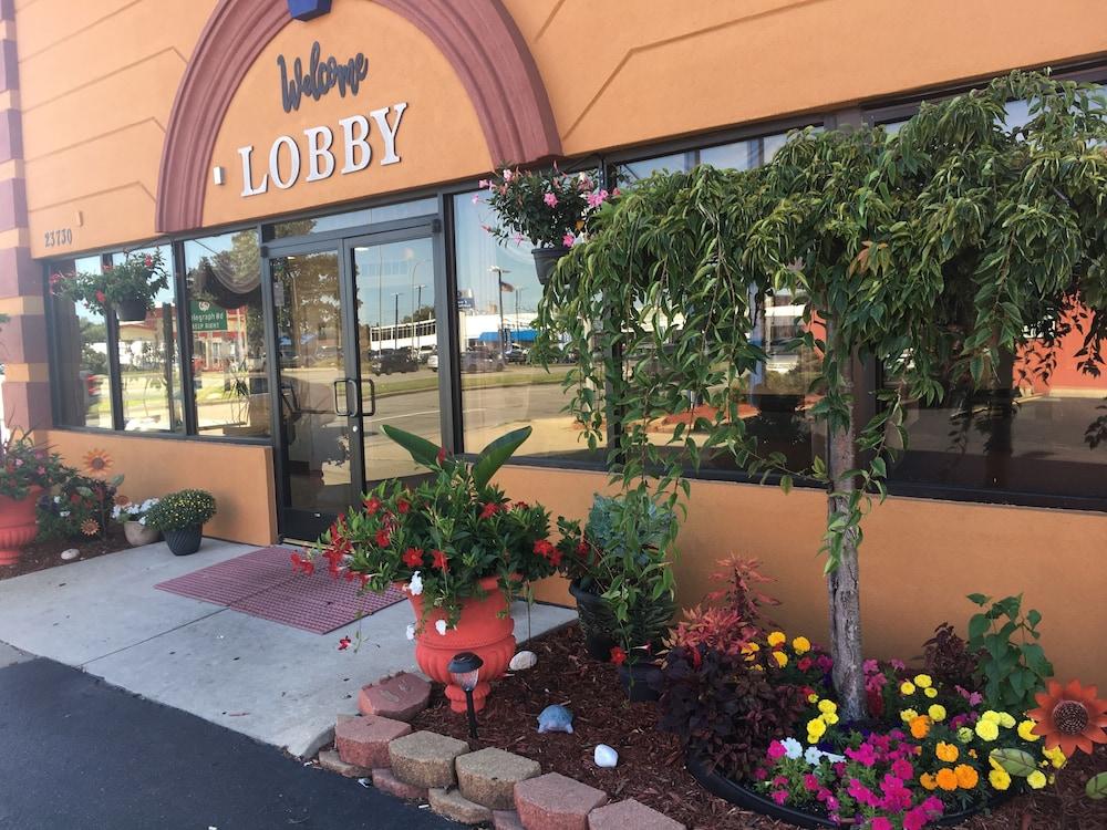 A Victory Inn - West Dearborn photo 4