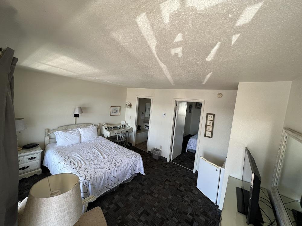 Continental Inn photo 9