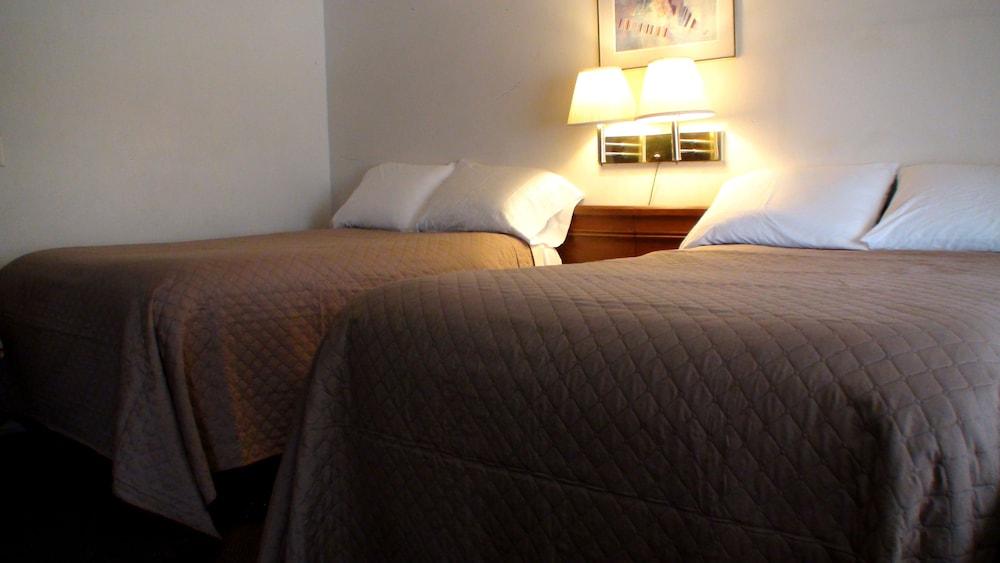 Schuyler Inn photo 4