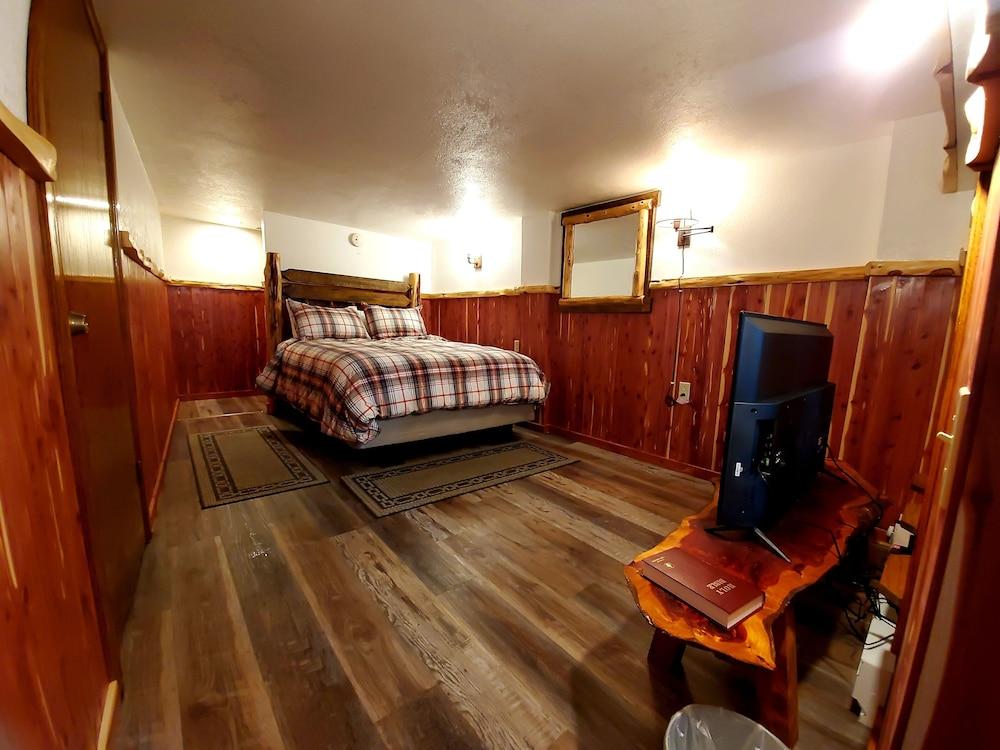 Log Cabin Inn photo 72
