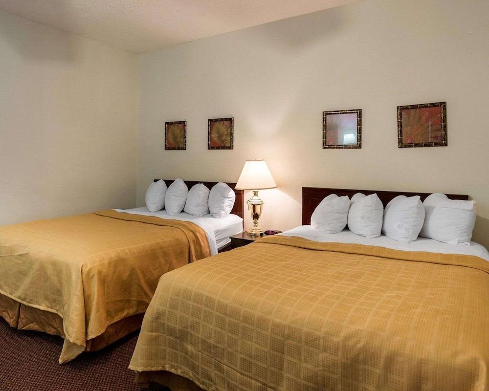 Quality Inn Robinsonville photo 15
