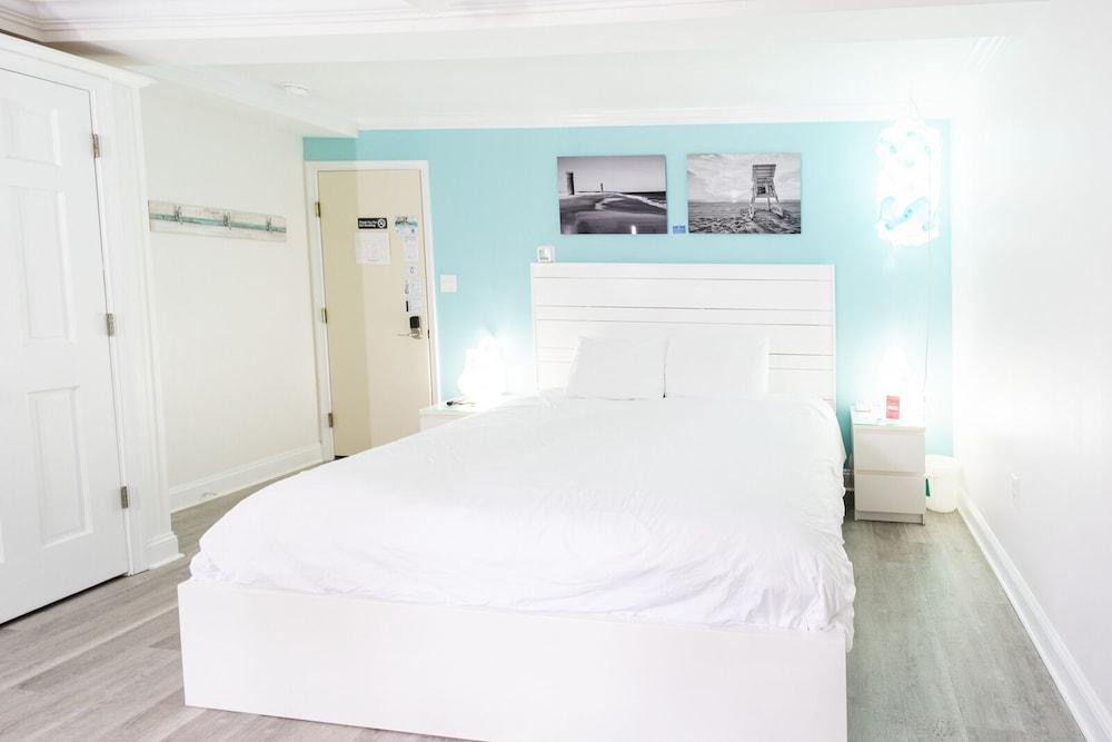 Canalside Inn photo 25