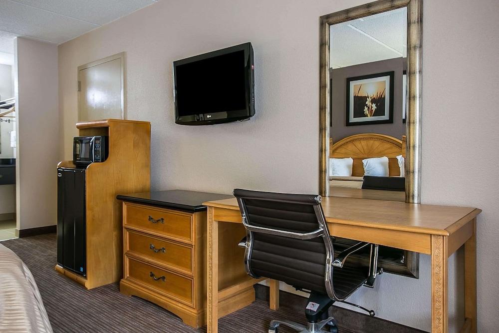 Quality Inn Hartsville photo 5