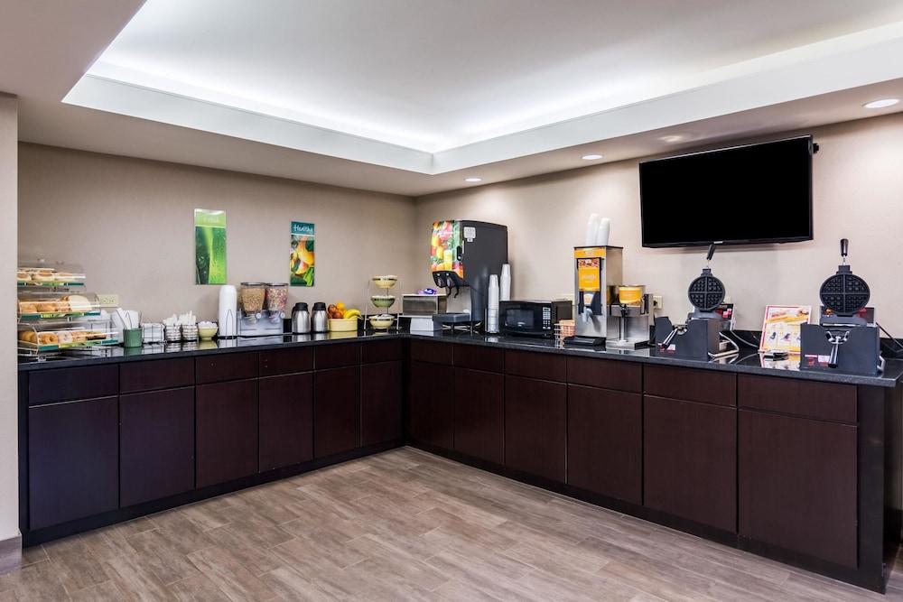 Quality Inn Manassas photo 18