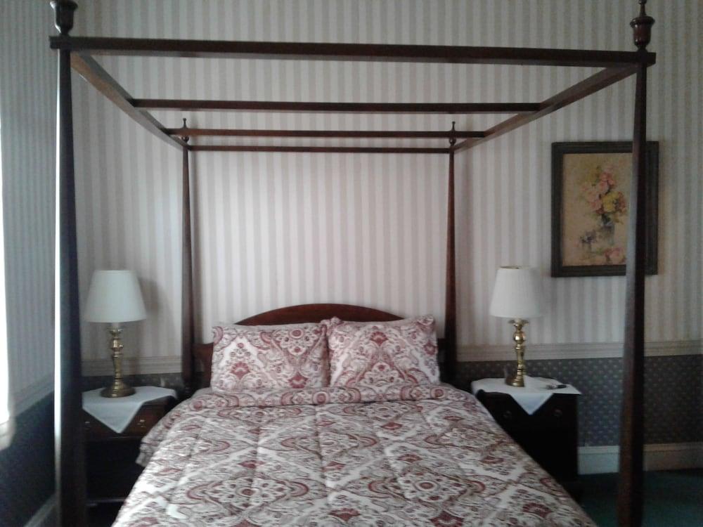 The Brick Hotel photo 11