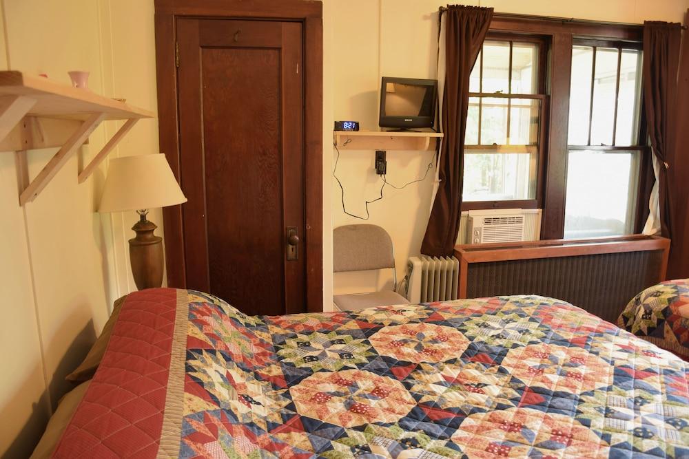 The Baseball Hotel photo 45