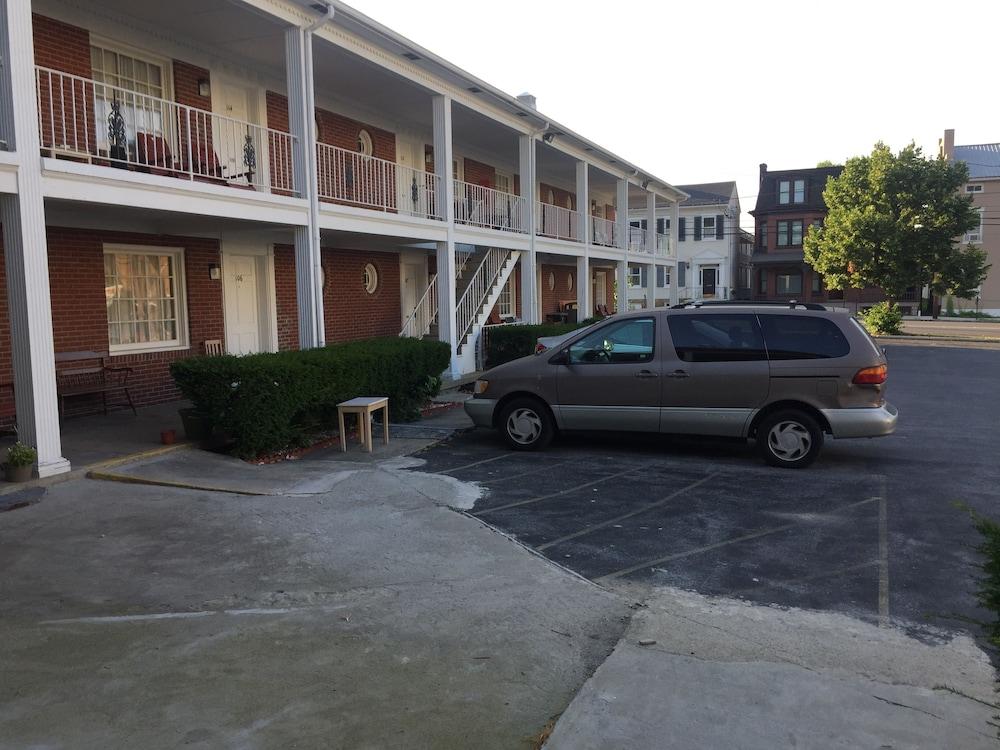 Motel Townhouse photo 31