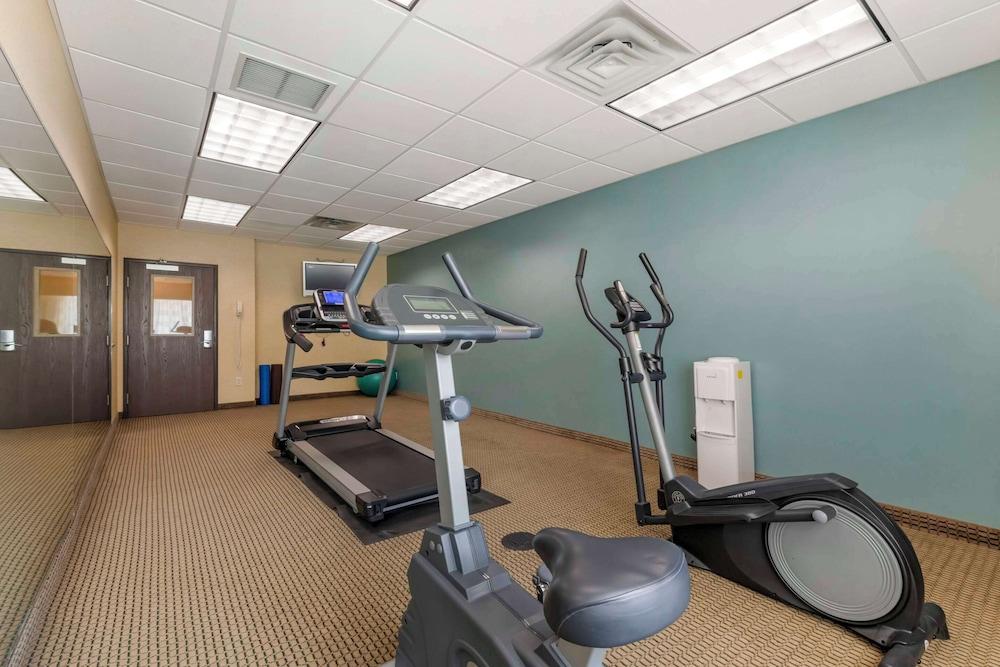 Sleep Inn & Suites Rapid City photo 25