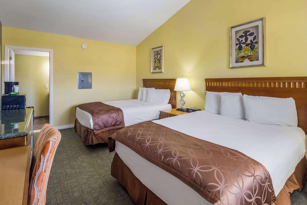 Rodeway Inn Casper photo 8
