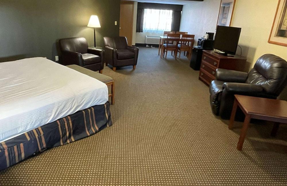 Crossroads Hotel and Event Center photo 48