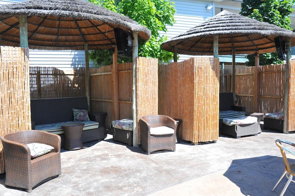 Put in Bay Victory Station Hotel photo 2