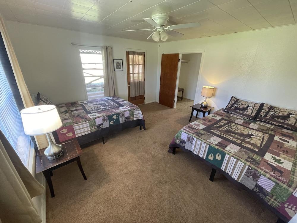 Thunderbird Resort & Event Center photo 45