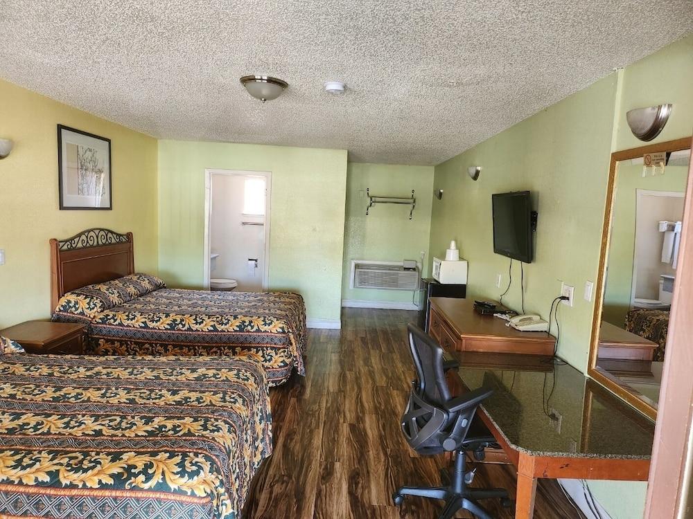 Vince's Motel Inc. photo 4