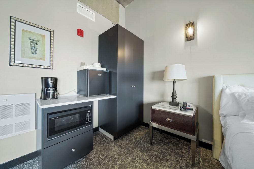 The Suites at Prairie Falls & Event Center photo 64
