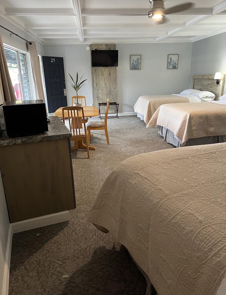 BlueGem Motel photo 33