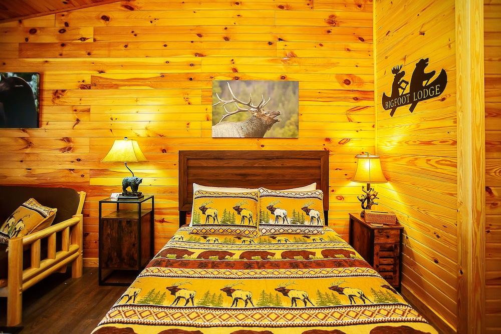Bigfoot Lodge Room Three photo 8