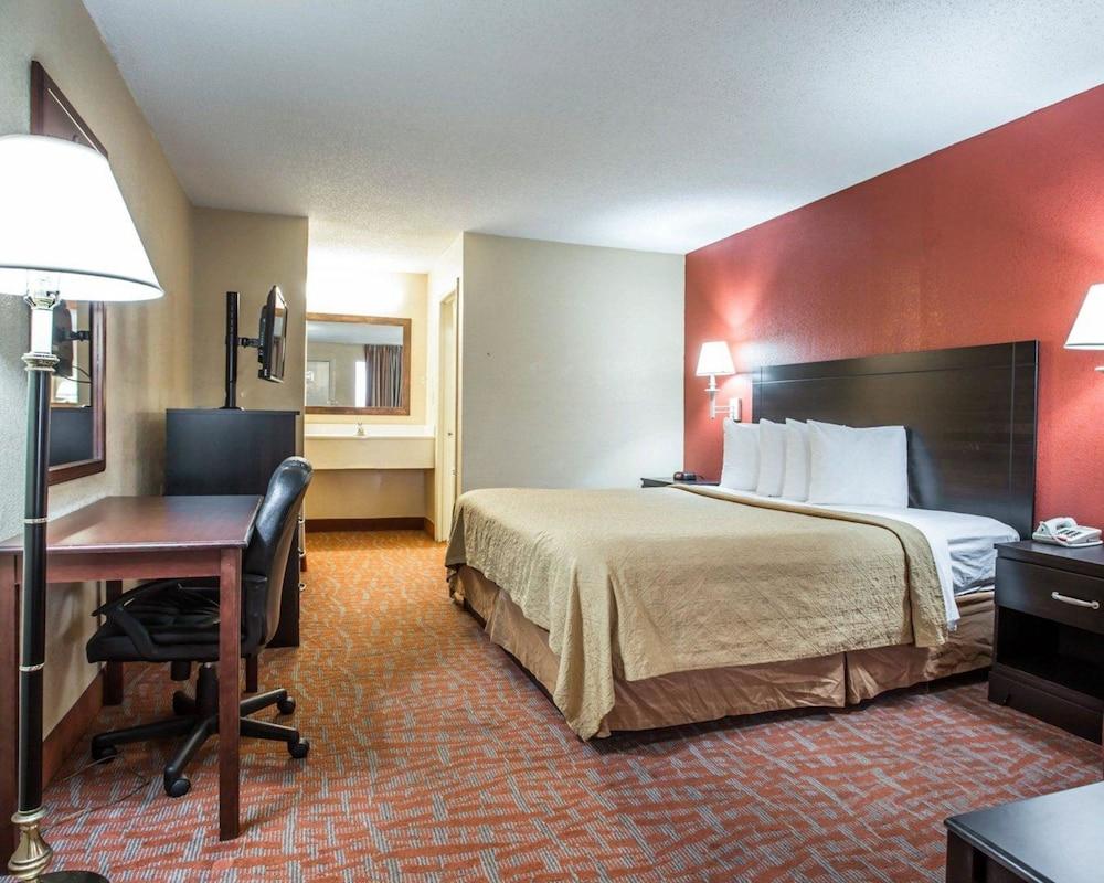 Quality Inn & Suites Monroe photo 22