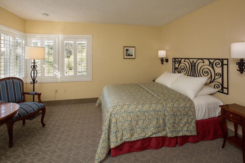 Normandy Inn photo 20