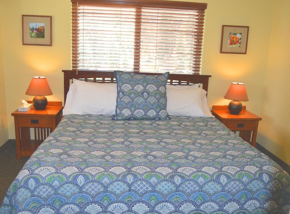 Montecito Sequoia Lodge photo 59