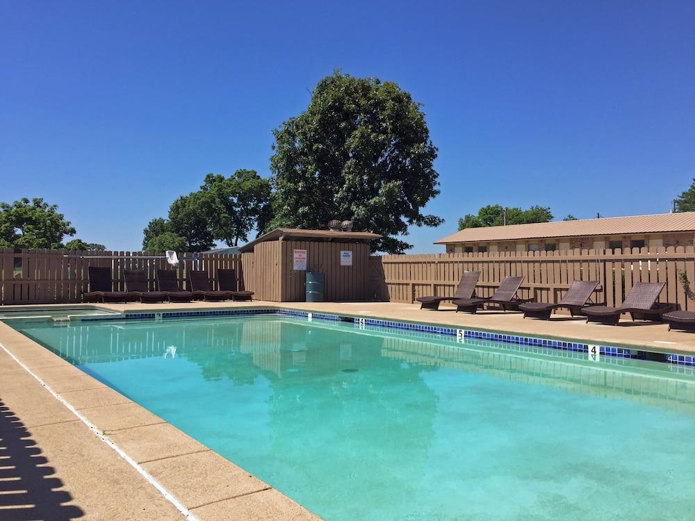 Lake Fork Resort photo 6