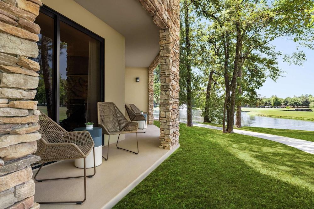 The Woodlands Resort, Curio Collection by Hilton photo 13