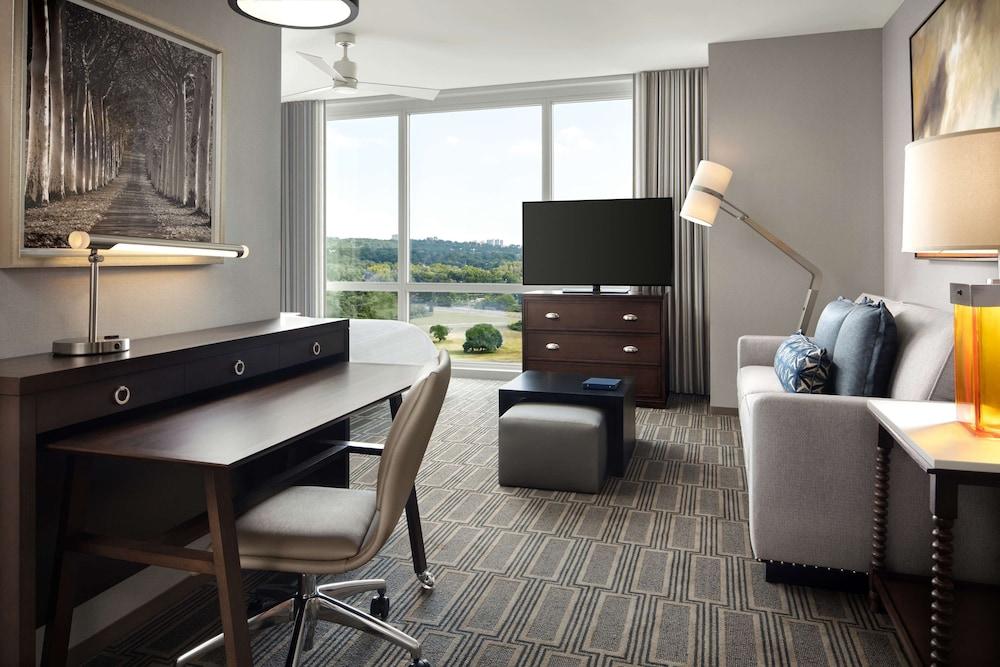 Homewood Suites by Hilton Teaneck Glenpointe photo 27
