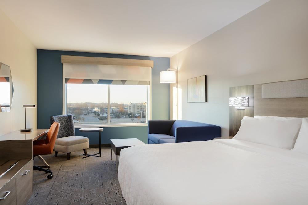 Holiday Inn Express & Suites Zion by IHG photo 2