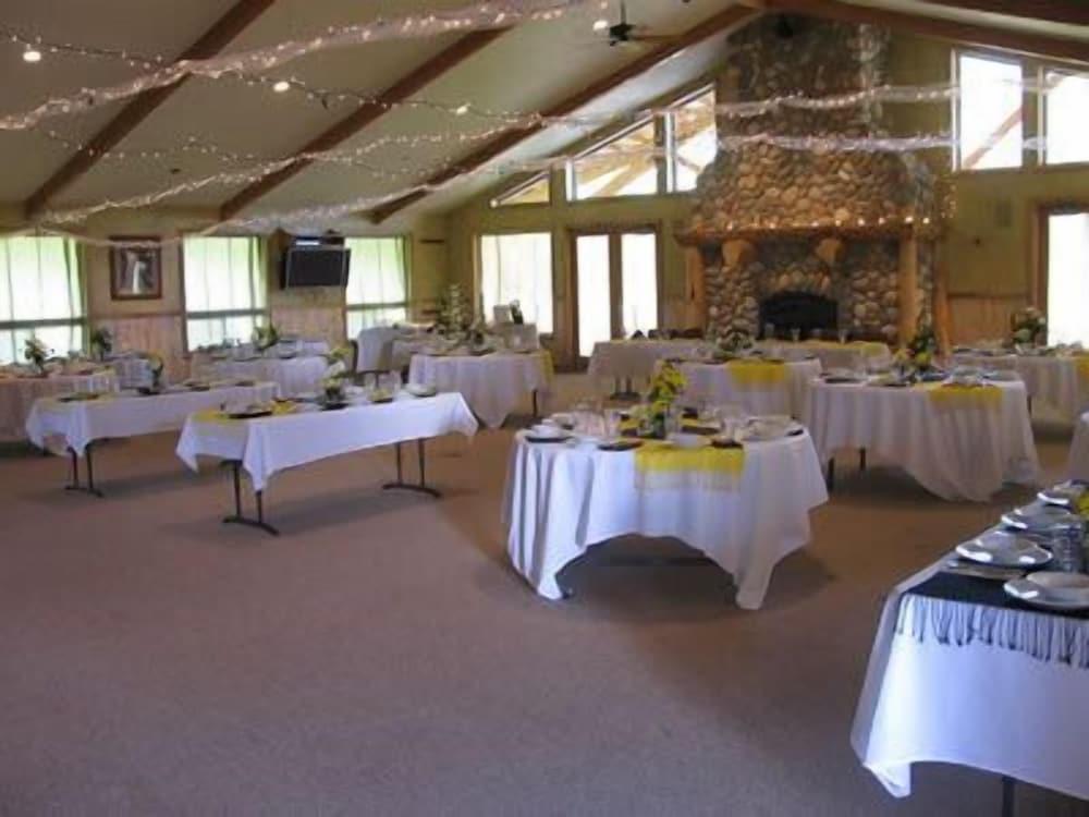 RiverStone Family Lodge photo 2