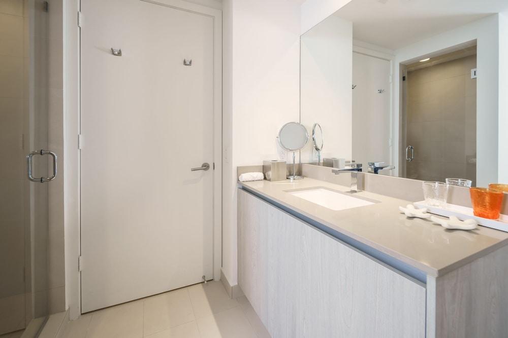 Hyde Resort and Residences, OceanMiami Collection photo 61