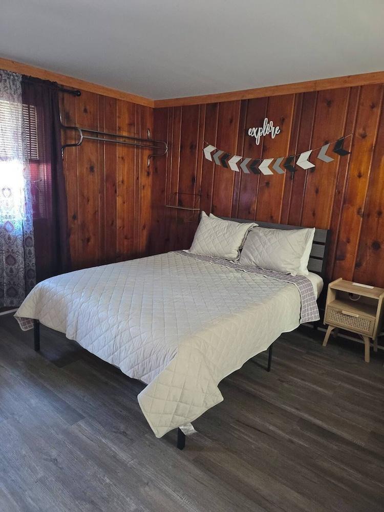 Fireside Lodging photo 21