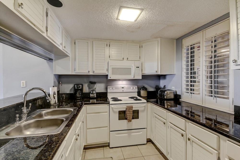 1606 Sea Dunes photo 20
