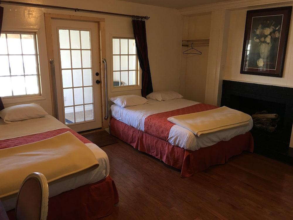 Dixie Plaza Hotel photo 5