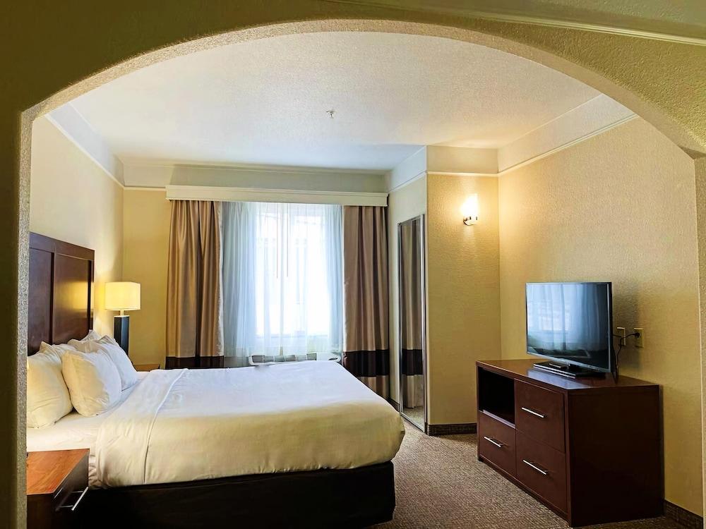 Comfort Inn & Suites, Odessa I-20 photo 10
