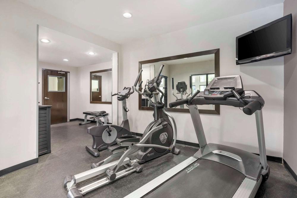 Best Western Suites photo 29