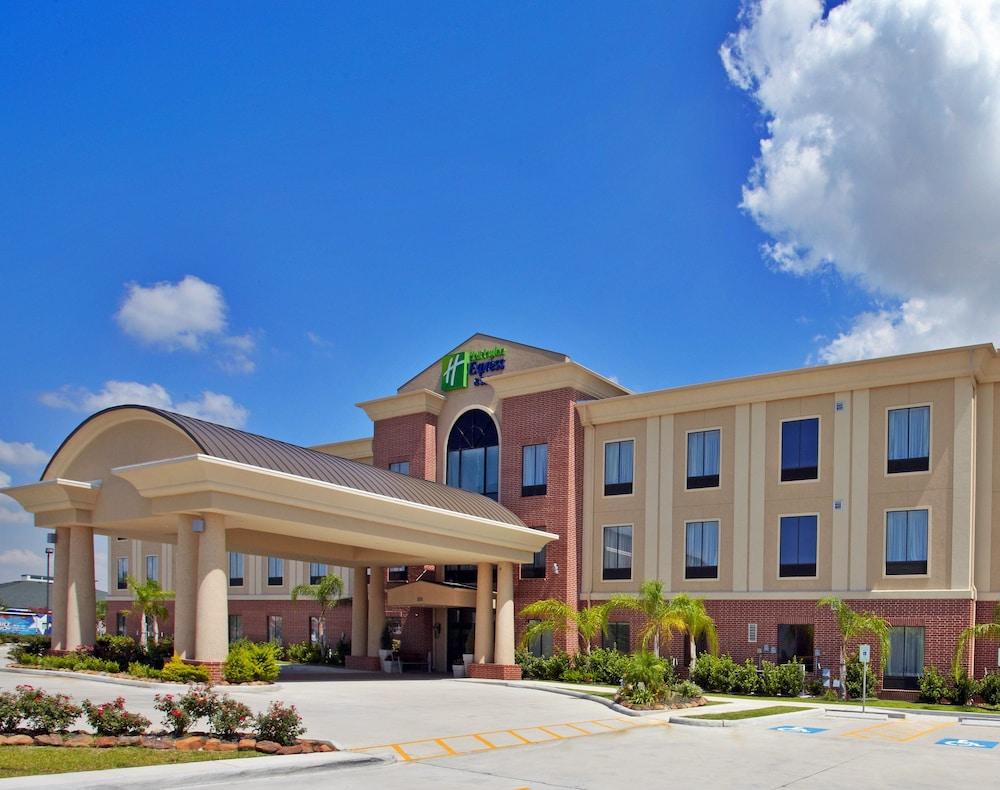 Holiday Inn Express & Suites Deer Park by IHG photo 31