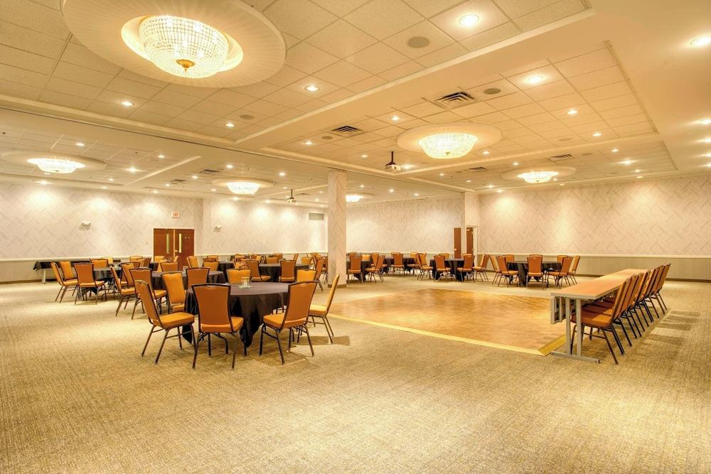 Springhill Suites by Marriott Lawrence photo 42