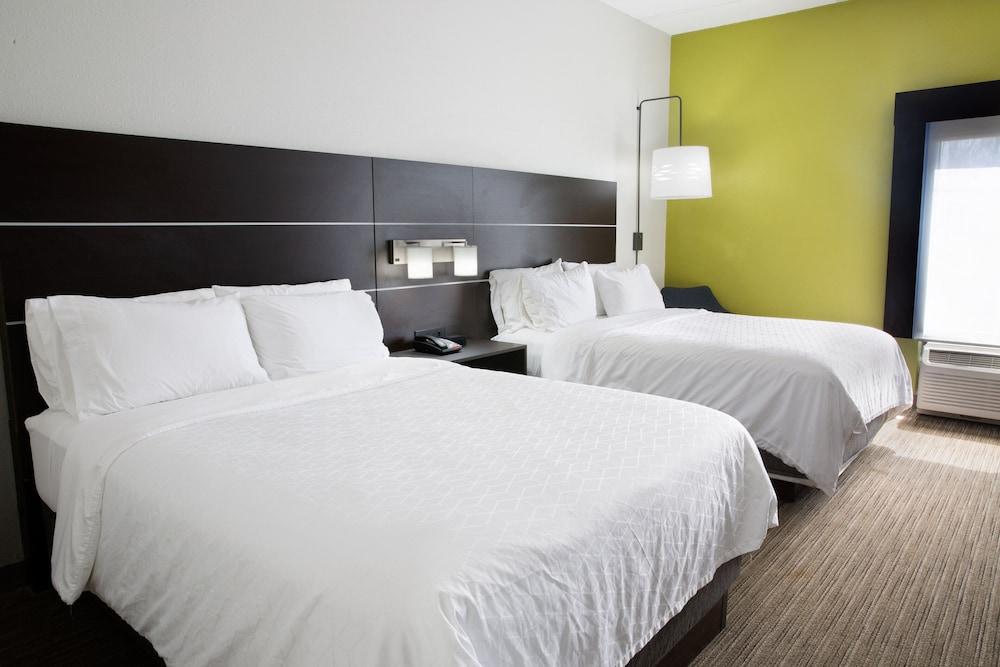 Holiday Inn Express & Suites Dayton-Huber Heights by IHG photo 16
