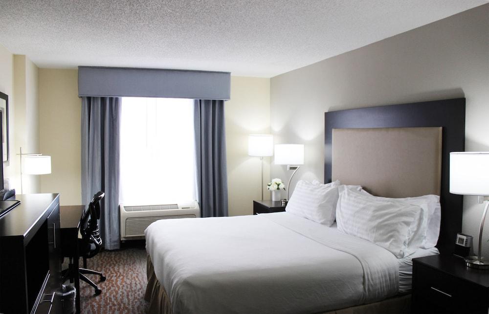 Holiday Inn Atlanta-Northlake by IHG photo 3