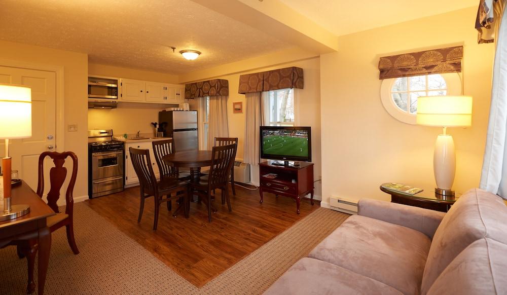 The Sparhawk Oceanfront Resort photo 42