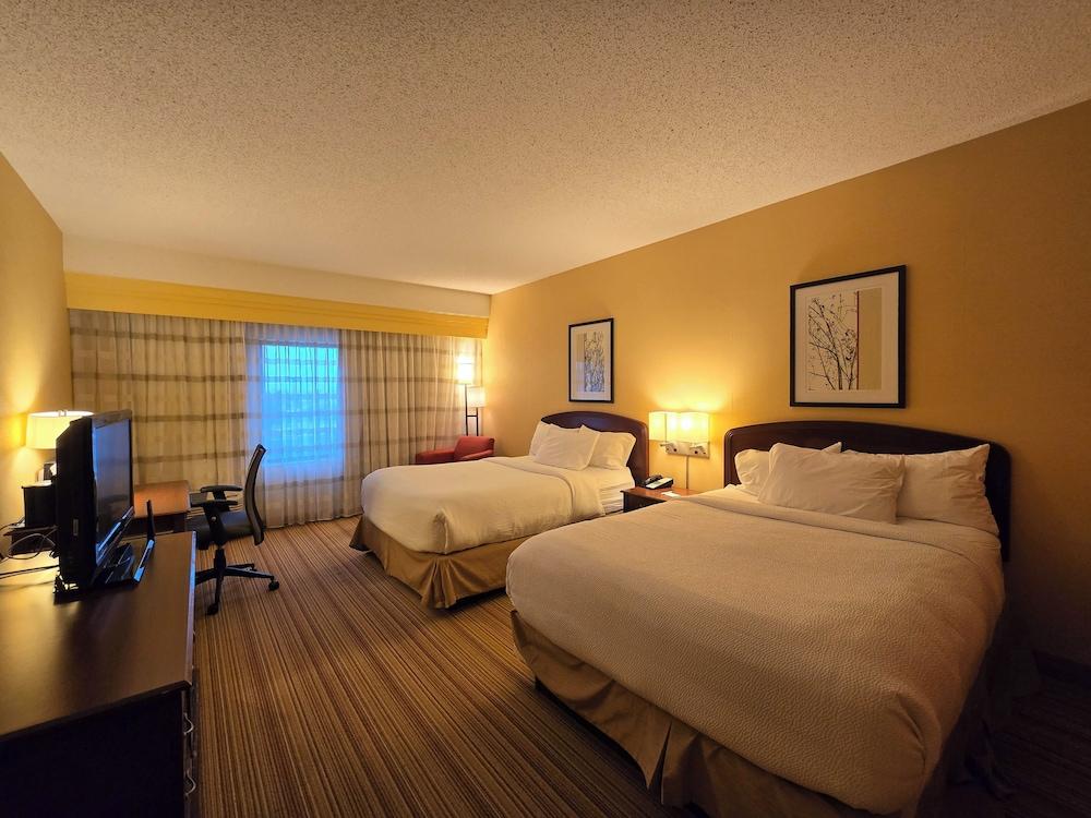 Country Inn & Suites by Radisson, Convention Center photo 9