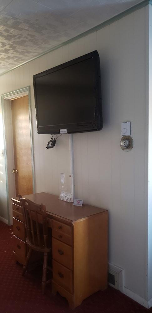 Northside Motel photo 33