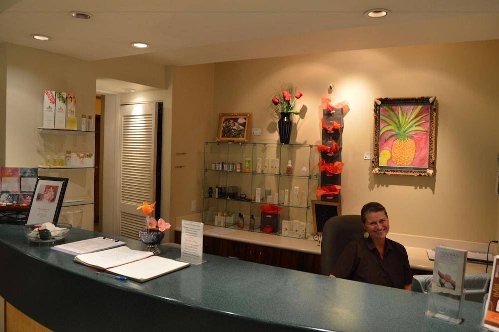 2417 at Lihue Oceanfront Resort photo 24