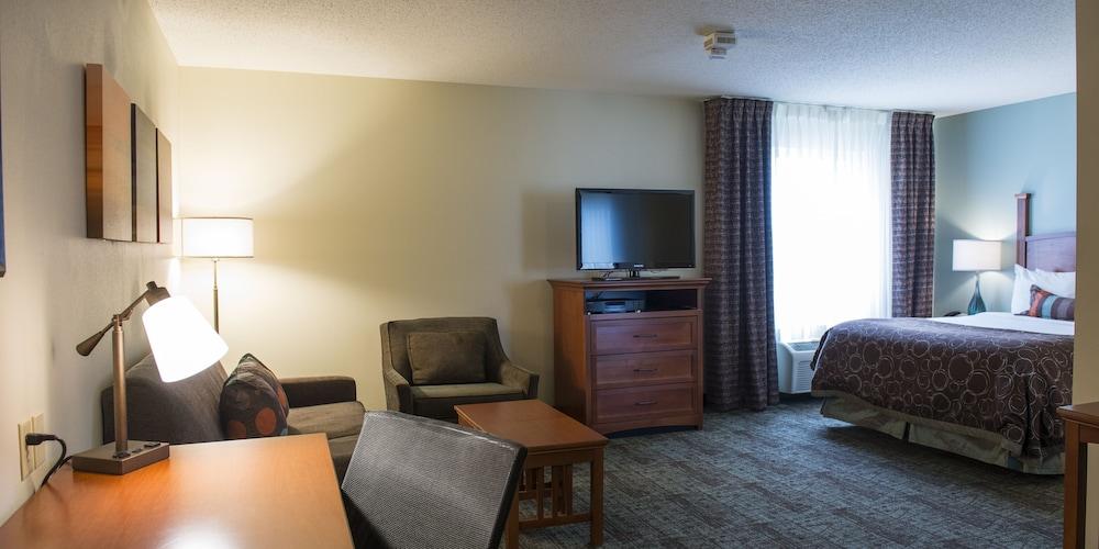 Staybridge Suites Fargo by IHG photo 53