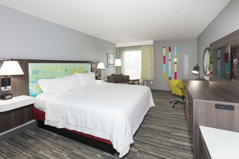 Hampton Inn St. Augustine Beach photo 27