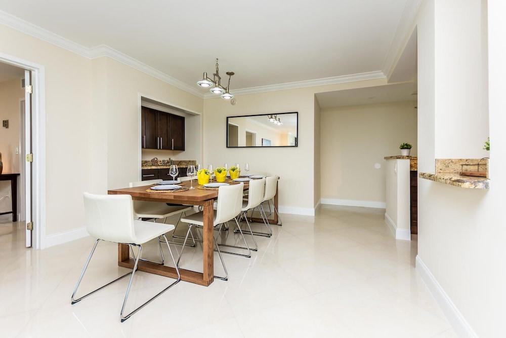 Ocean Manor Rentals photo 9